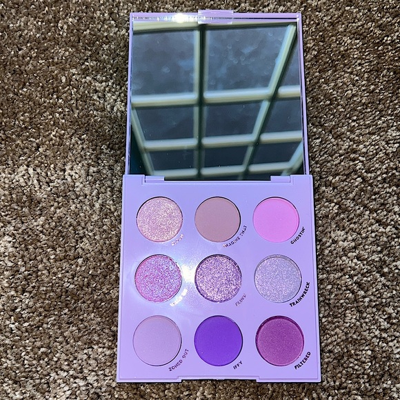 Lilac You A Lot Palette - Picture 3 of 7